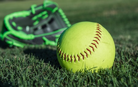 Game Day Advice For Youth Softball Coaches