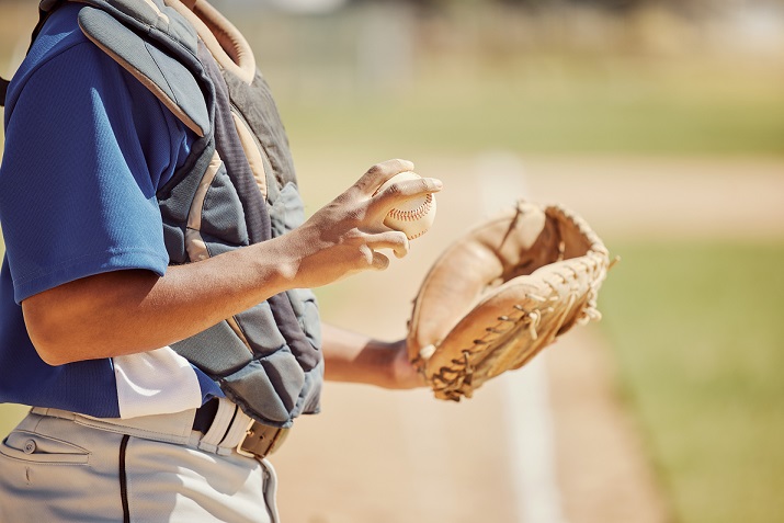 Introducing Young Athletes to Softball: Guidelines for Parents