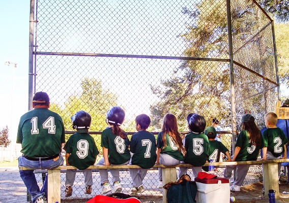 7 Tips For Choosing The Perfect Youth Baseball Uniform